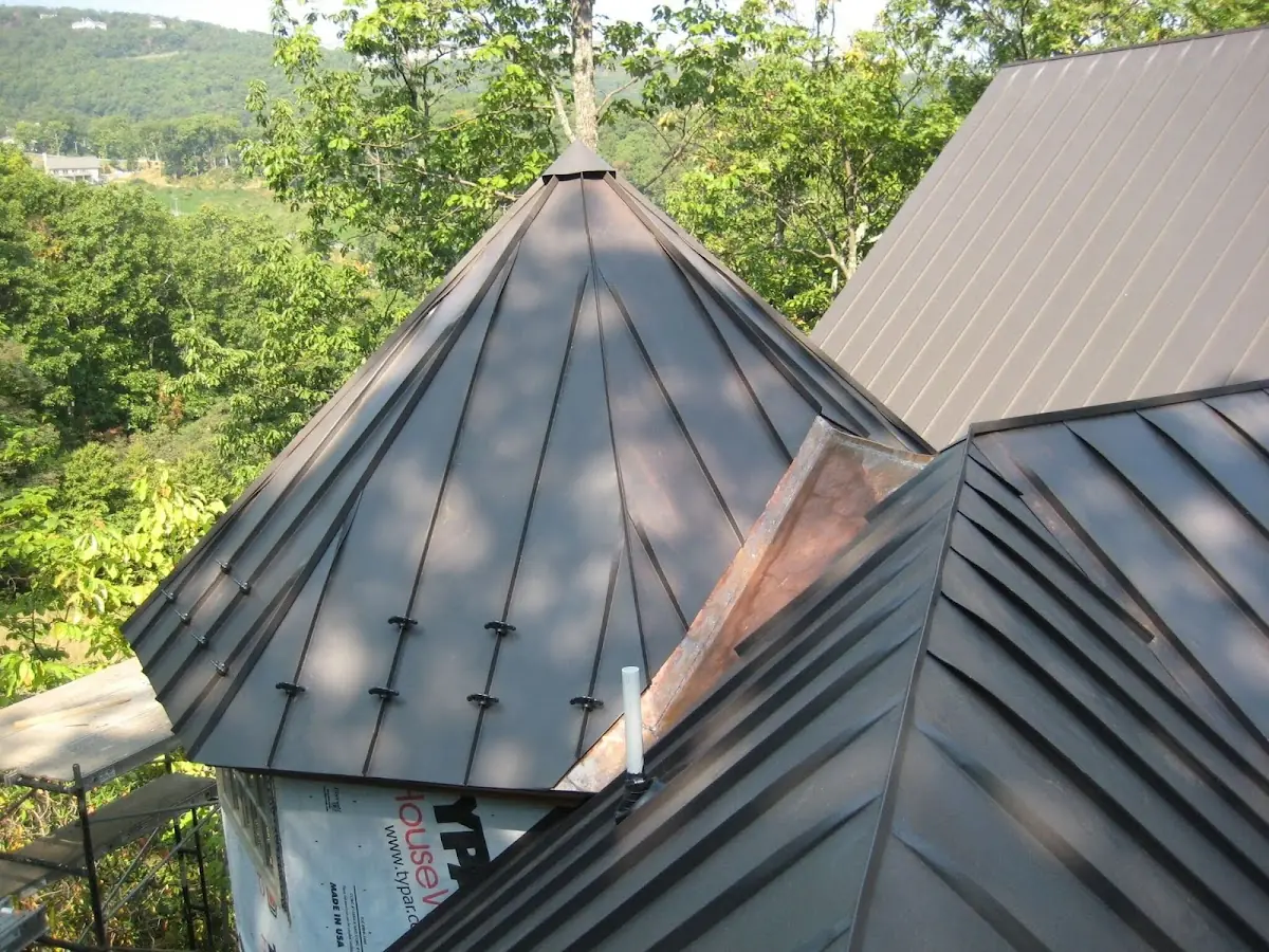 Professional Roof Tarp Installation by Craftsman Roofing in Park City